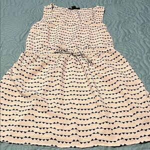 Forever 21 Cream and Black Triangle Print Sleeveless Dress